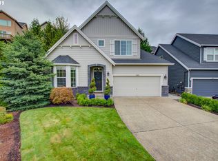 15993 SE Peace Ct, Happy Valley, OR 97086