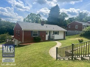 2835 Tillett Rd SW, Roanoke, VA 24015