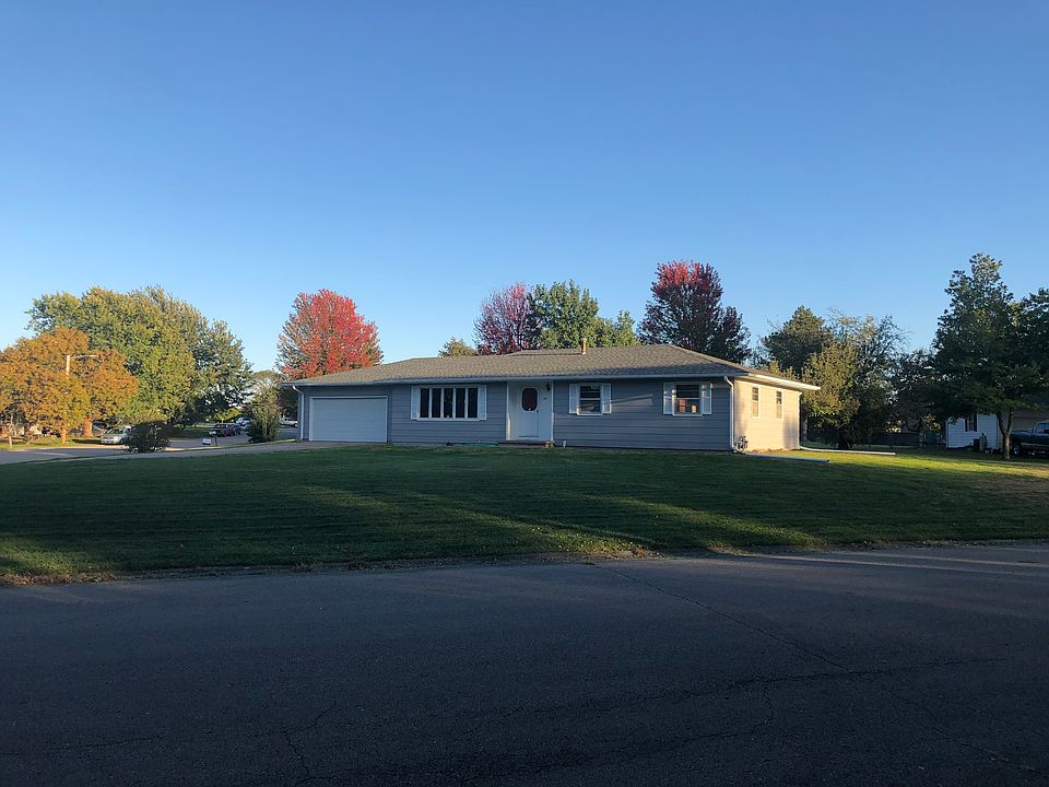 Corner lot 