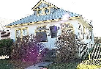 2nd image of 1 Bayview Ave