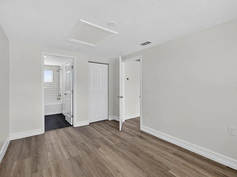 5409 Oceanic Rd — Photo 28