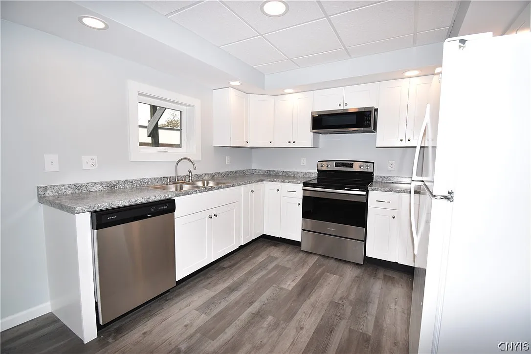 2 bed, 1.0 bath, 900 sqft, $980 — Photo 4