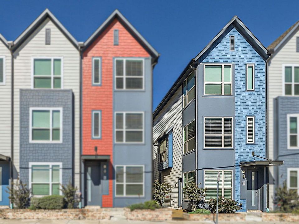 1st image of 301 Lamar St Unit 11