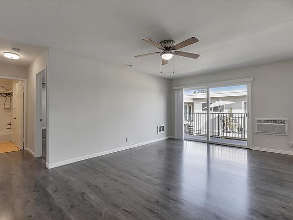 4th image of 1616 Hollenbeck Ave APT 18