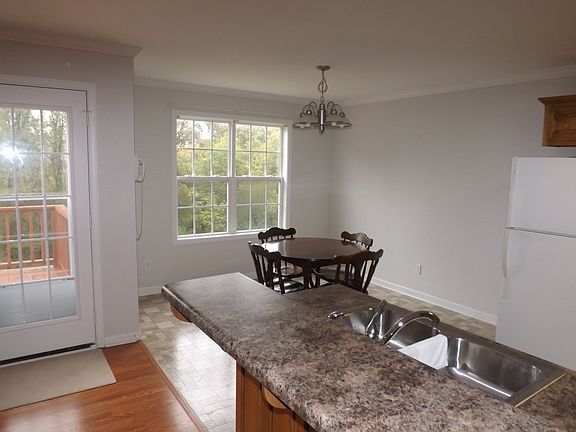 5th image of 125 Eastridge Dr