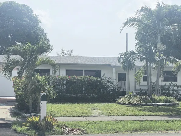 3131 SW 36th Ave, West Park, FL 33023