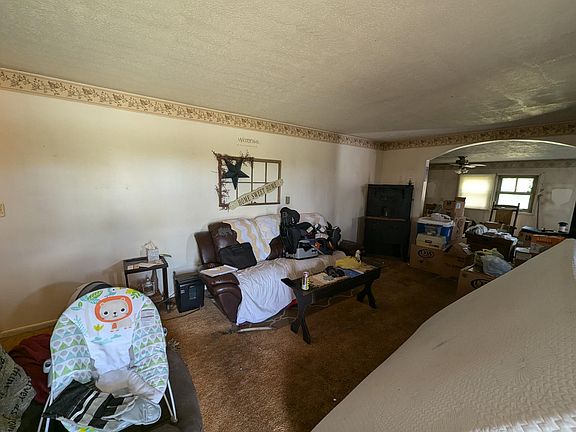 2nd image of 35 Cardinal Dr
