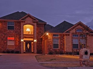 2806 Park St, Ennis, TX 75119