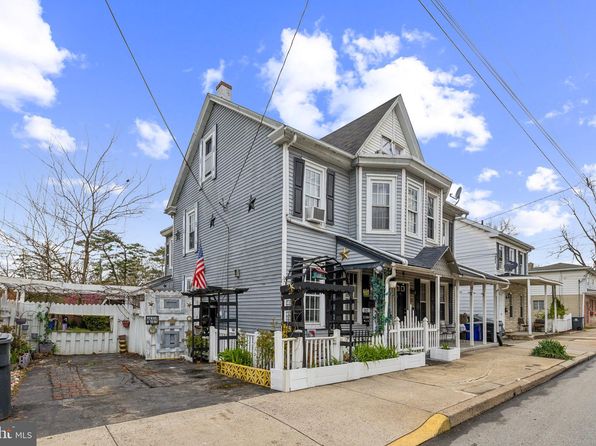257 Manatawny St, Pottstown, PA 19464