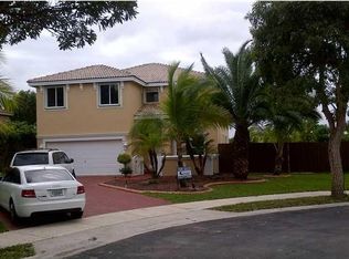 16602 SW 68th Ter, Miami, FL 33193