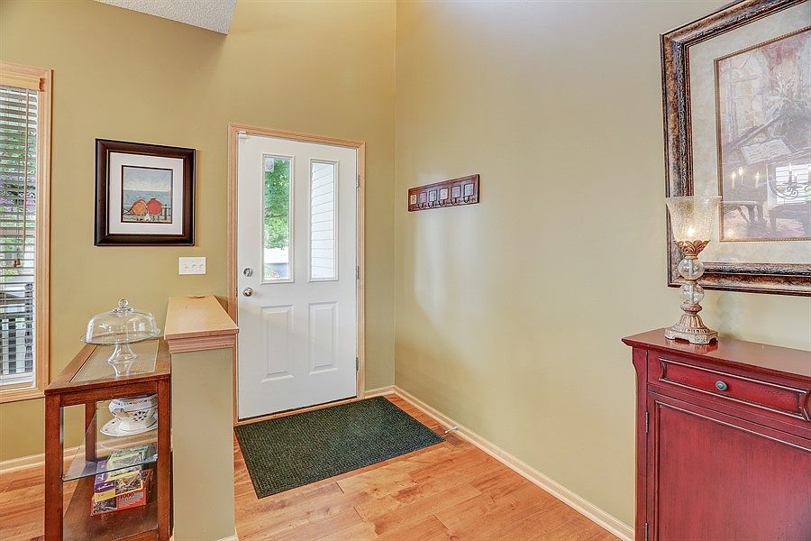 1st image of 12044 Waconia Cir