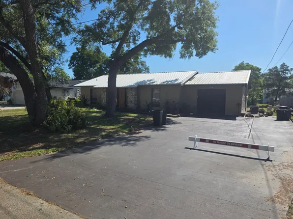 9387 Junior Ave, Forest City, FL 32703