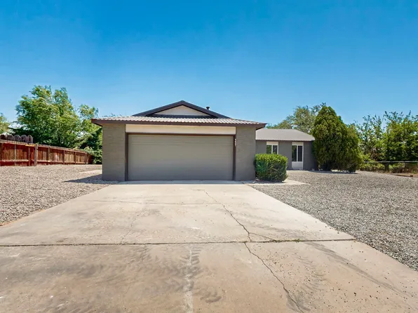 357 Meade Ct, Rio Communities, NM 87002