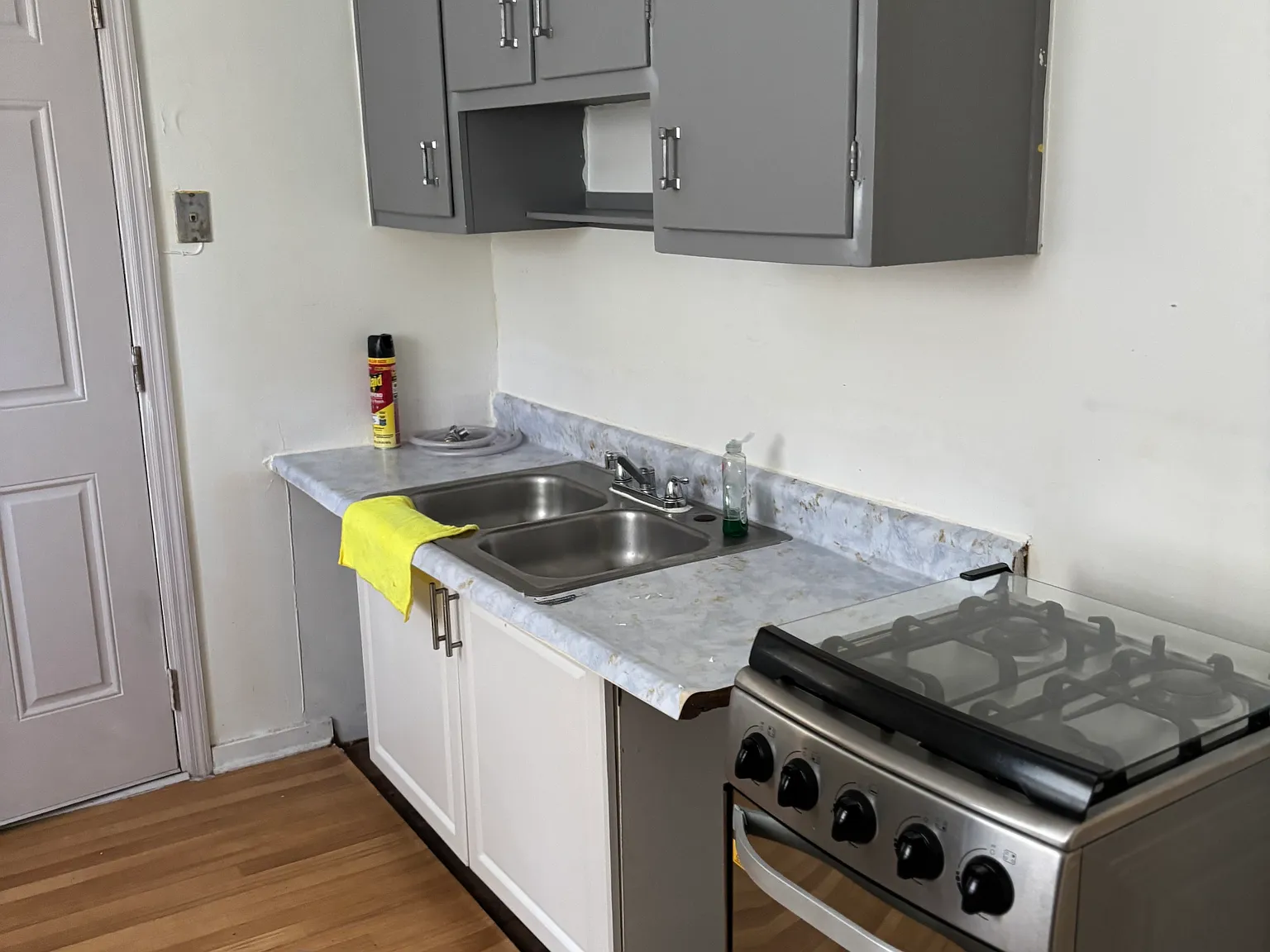 2 bed, 698 sqft, $950 — Photo 3