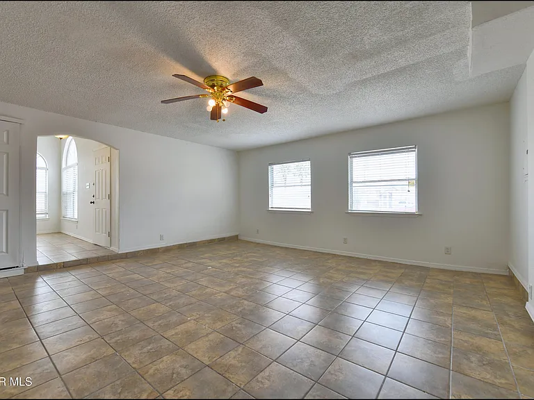 7958 Starry Night Dr — Photo 12