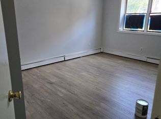 114 Lawton St #1, Yonkers, NY 10705