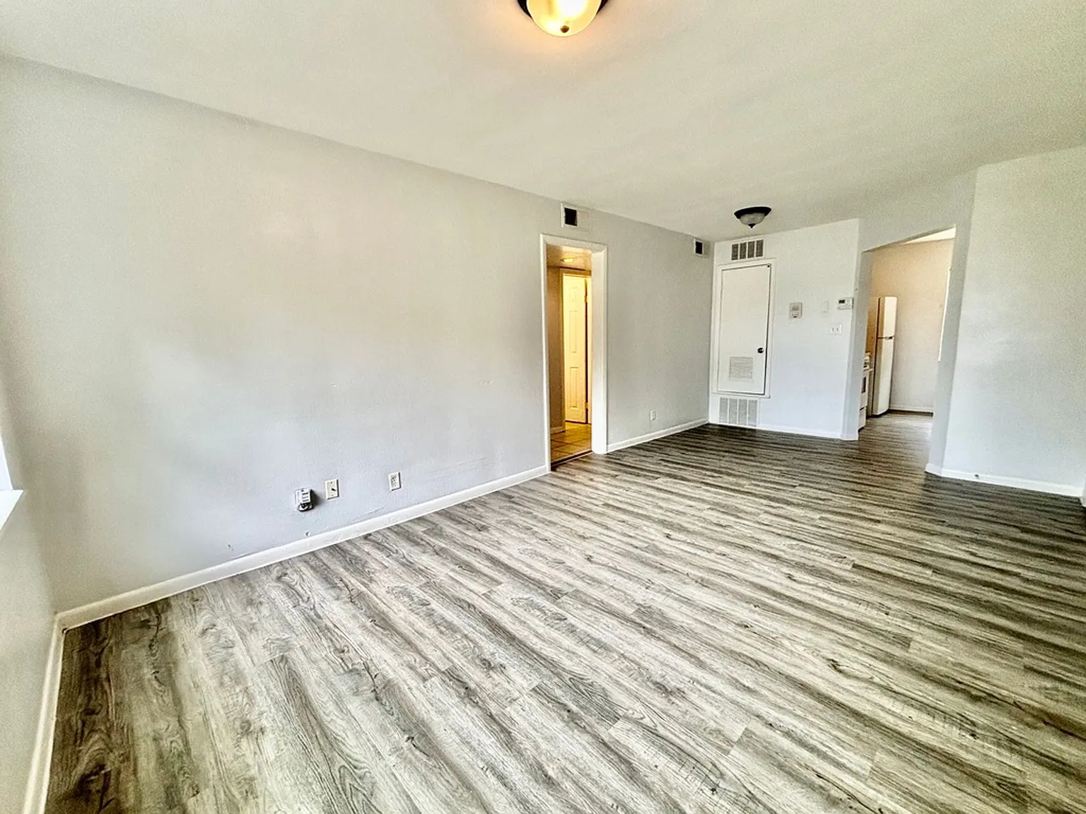 82 West Apartments — Photo 3
