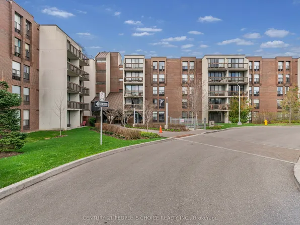 20 Fashion Roseway #105, Toronto, ON M2N 6B5