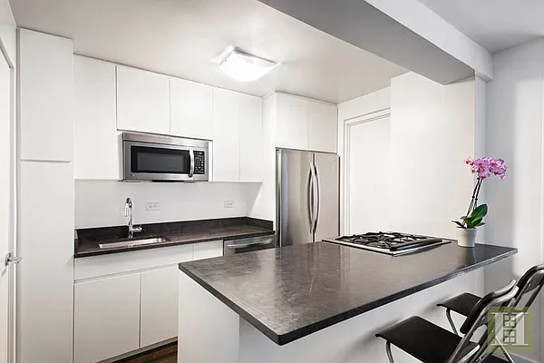 Sold by Halstead Real Estate | media 2