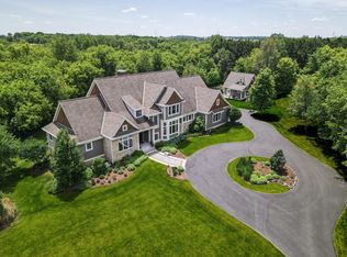 W200S8617 Woods Rd, Muskego, WI 53150