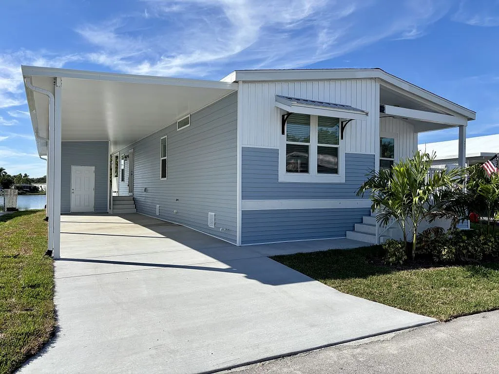 3 bed, 2.0 bath, 1564 sqft, $1,949 — Photo 4