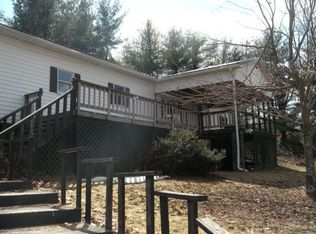 301 Arlington St, Terra Alta, WV 26764