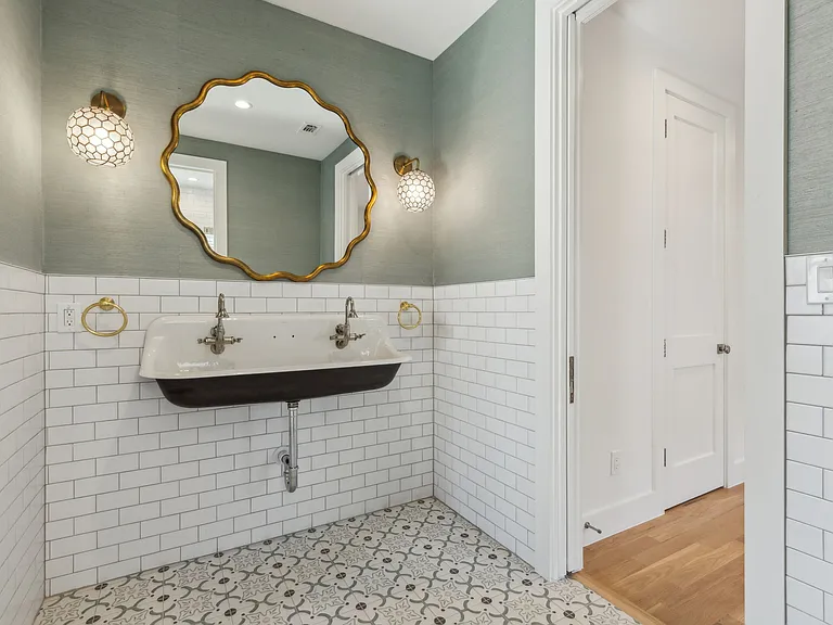 Jack and Jill bathroom between bedroom and entertainment/bonus room