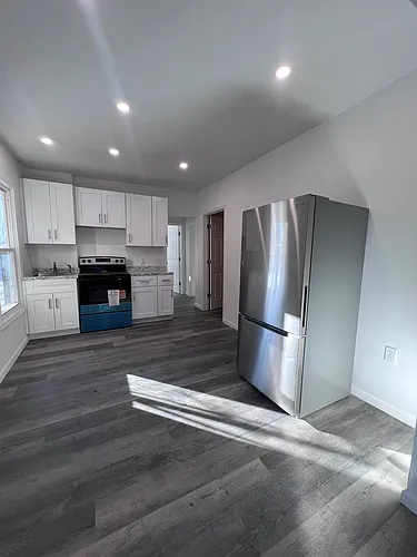 157 Chambers St Photo 1