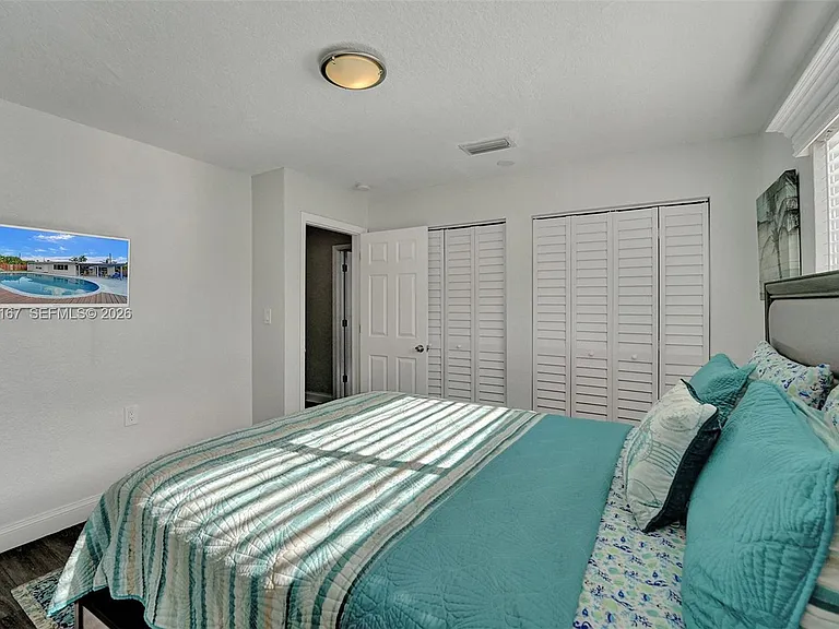 3730 SW 47th Ct — Photo 19