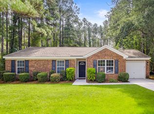 446 Shadowbrook Cir, Springfield, GA 31329