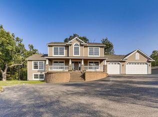 527 Frances Ave, Hudson, WI 54016