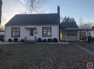 1033 SW Wayne Ave, Topeka, KS 66604