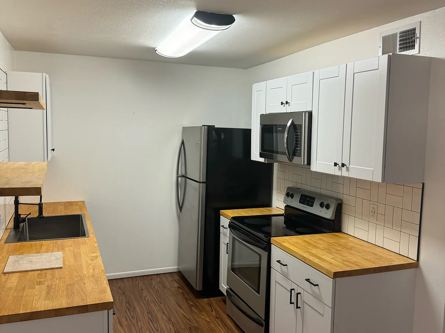 1 bed, 780 sqft, $1,000 — Photo 1