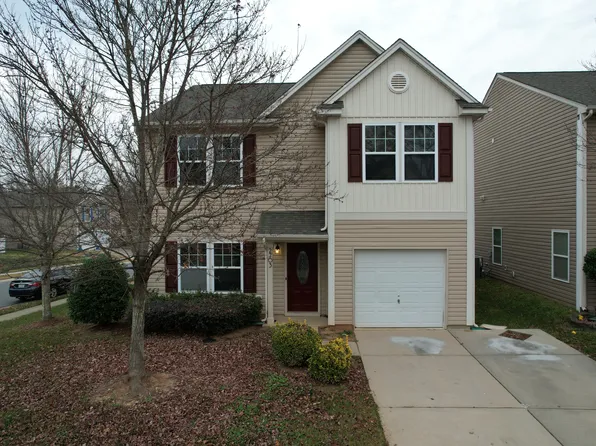 2703 Bramble Ridge Ct, Charlotte, NC 28215