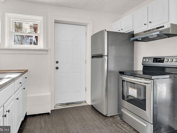 4th image of 1507 Allison St