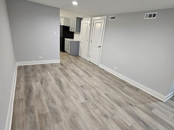5th image of 2627 W 23rd Pl