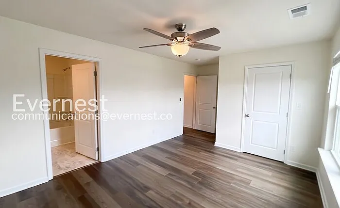 2370 Tournament Dr — Photo 16