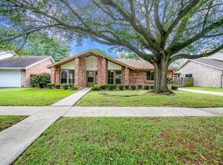 11046 Rippling Meadows Dr, Houston, TX 77064