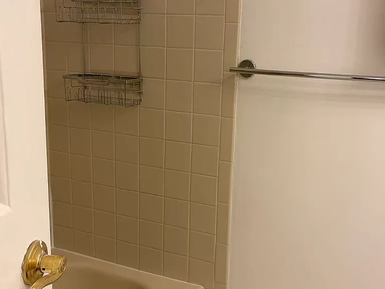 2205 Winterbridge Ln — Photo 13