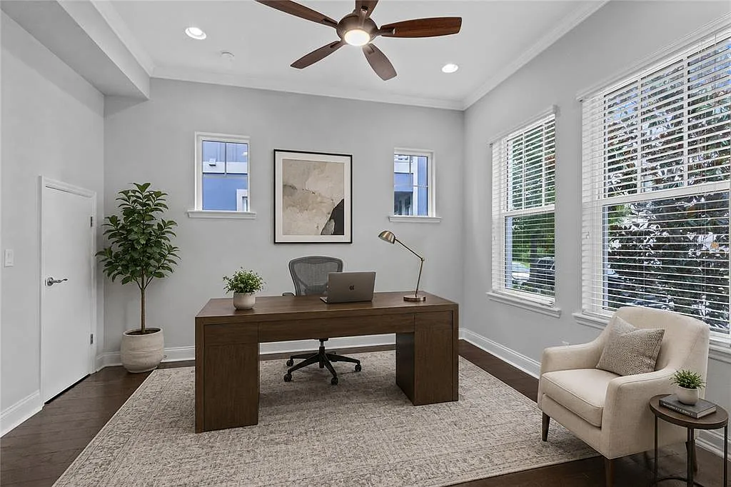 4 bed, 3.5 bath, 2902 sqft, $4,100 — Photo 3