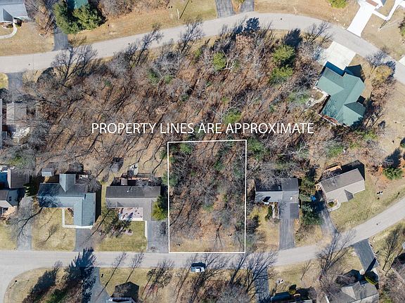 3rd image of 291 Berry Ln