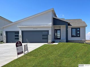 16254 Mormon St, Bennington, NE 68007
