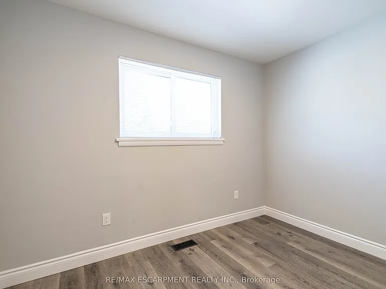 196 Upper Paradise Rd #1 — Photo 17