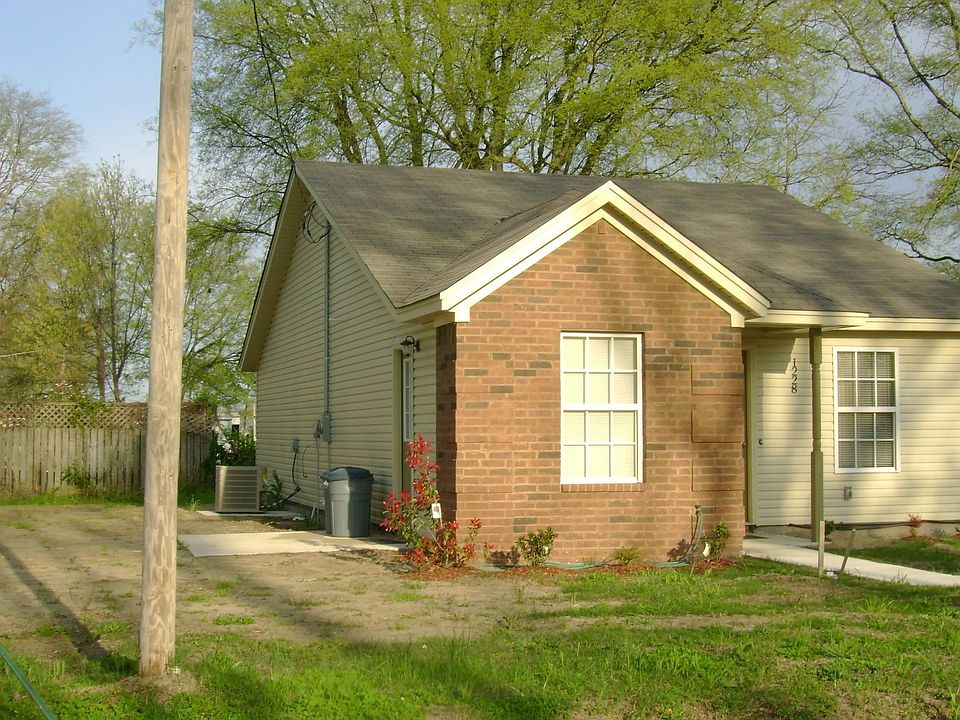 Tree line lot with BBQ Patio