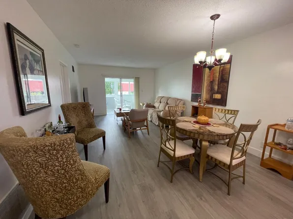 1117 Lake Terrace #F-207, Boynton Beach, FL 33426