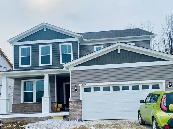 26369 Sunset Dr, Olmsted Township, OH 44138