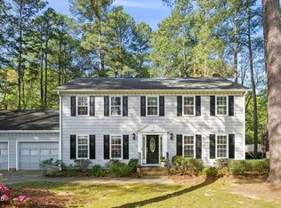 6115 Winthrop Dr, Raleigh, NC 27612