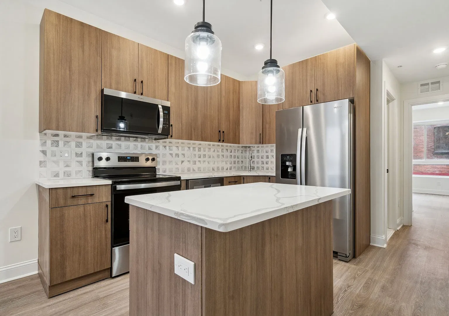 2203 N 8th Street — Photo 3