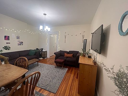 2nd image of 3417 37th St APT 4