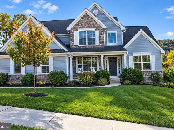 119 Stone Arch Dr, Marysville, PA 17053